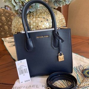 NEW Michael Kors MERCER medium messenger